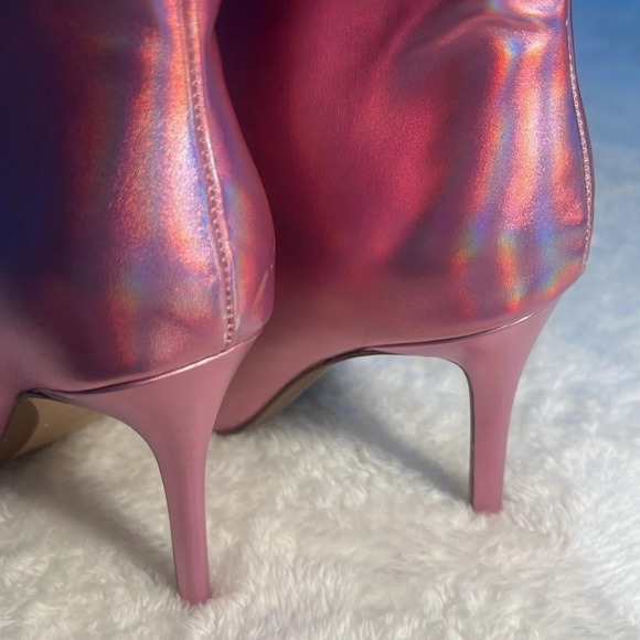 Steve Madden Sz 6 Pink Patent Pearlized Iridescent Point Toe Boots Sarina NWT - Picture 14 of 16